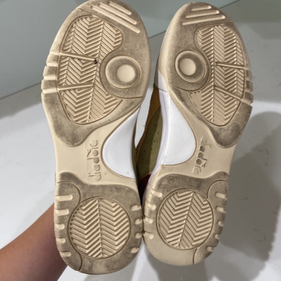 Diadora Italian athletic shoes ❤️🔥 men's 8 EUC( stain on the right shoe lace) - Picture 14 of 15